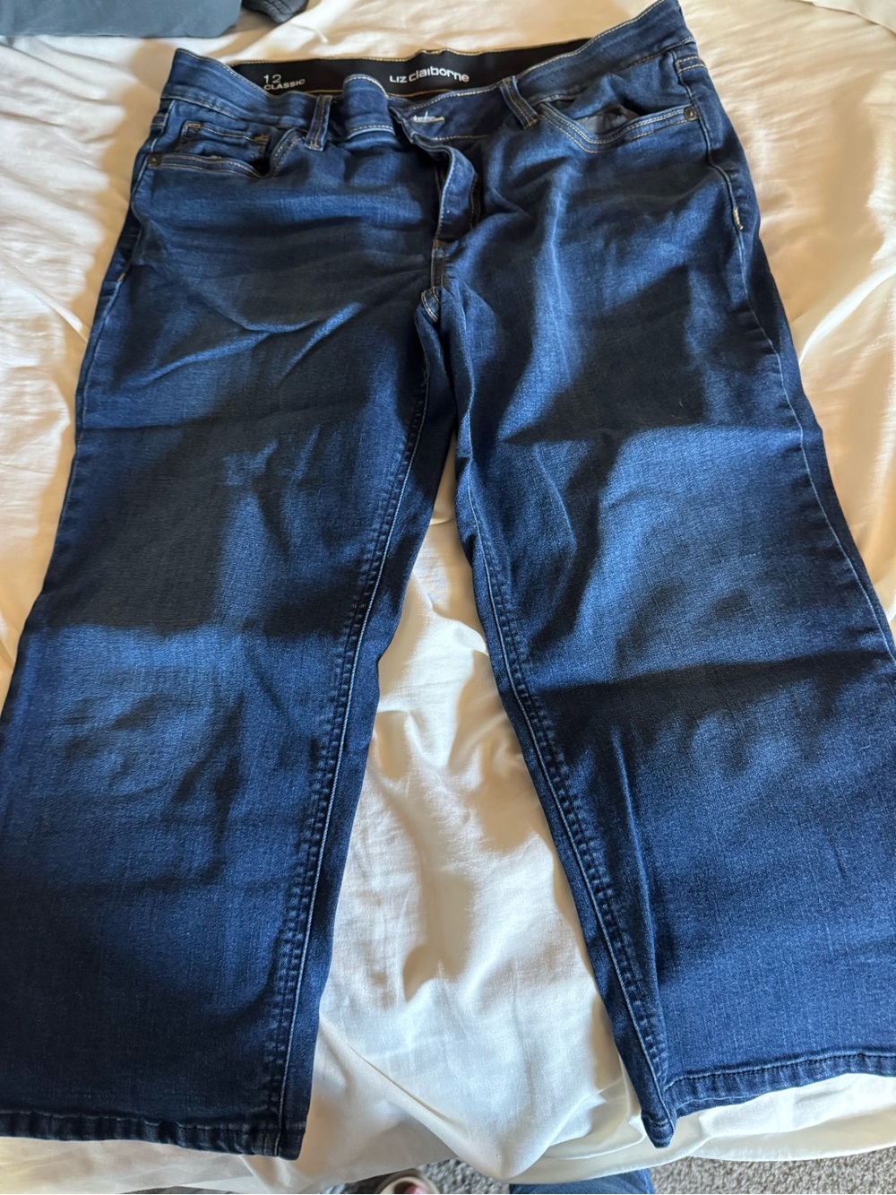 Liz Claiborne Dark Blue Classic Capris